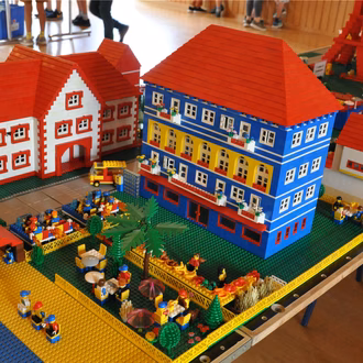 2021_LEGO_Hotel