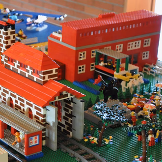 2021_LEGO_Park