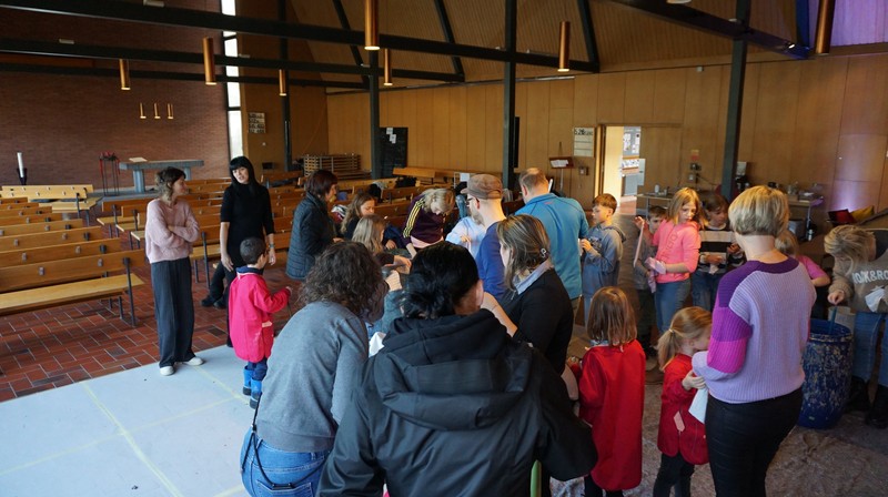 2024-12-16 Kerzenziehen Neumatt (41)