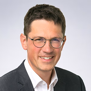 Haefliger_Roman_300x300px